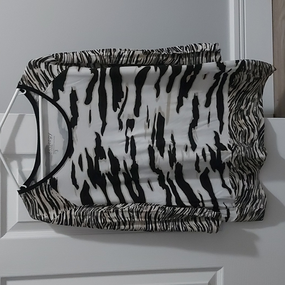 Zenergy by Chico's size 3 top